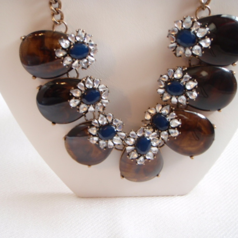 Anthropologie GALAPAGOS Tortoise Lucite Necklace